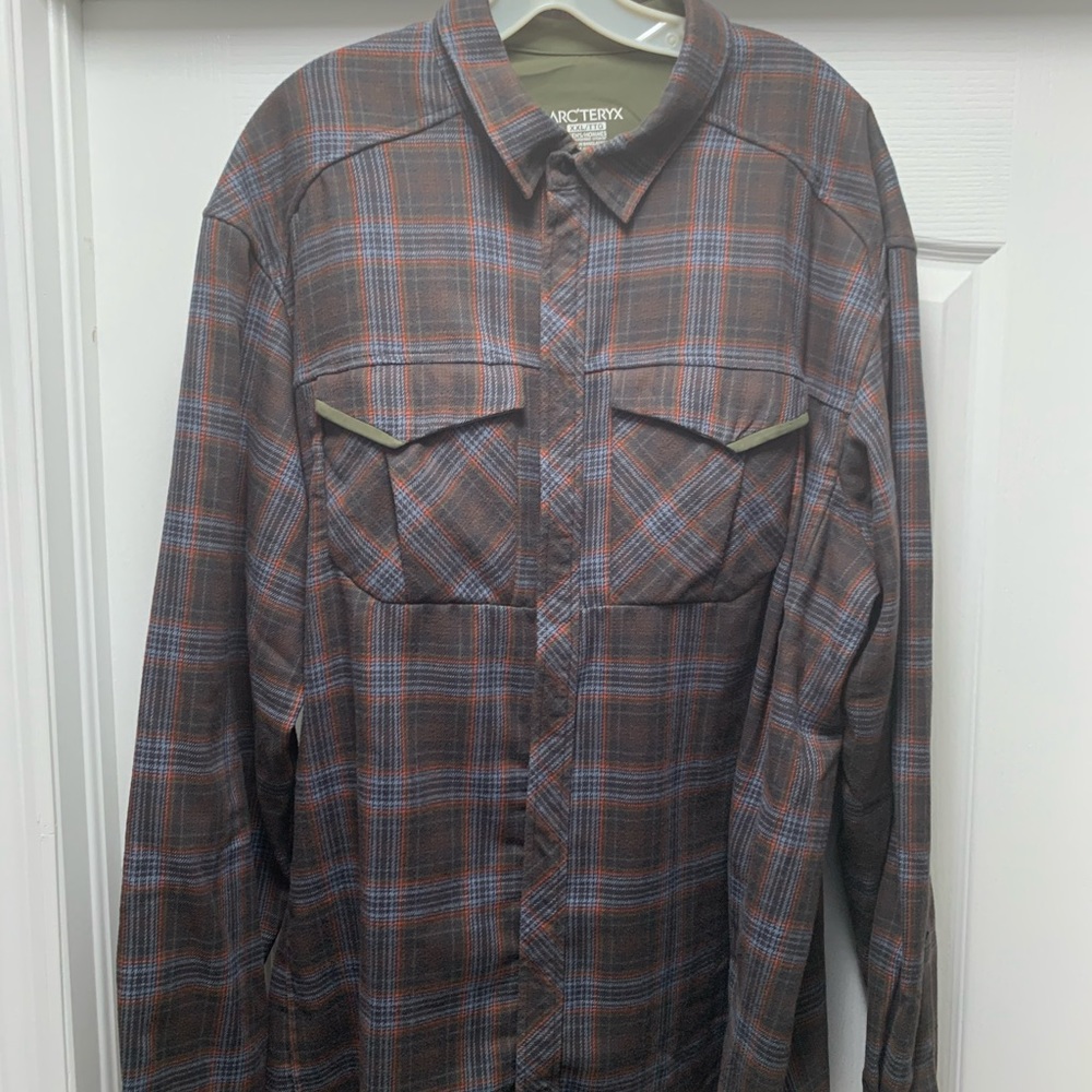 Arc’teryx long sleeve flannel shirt